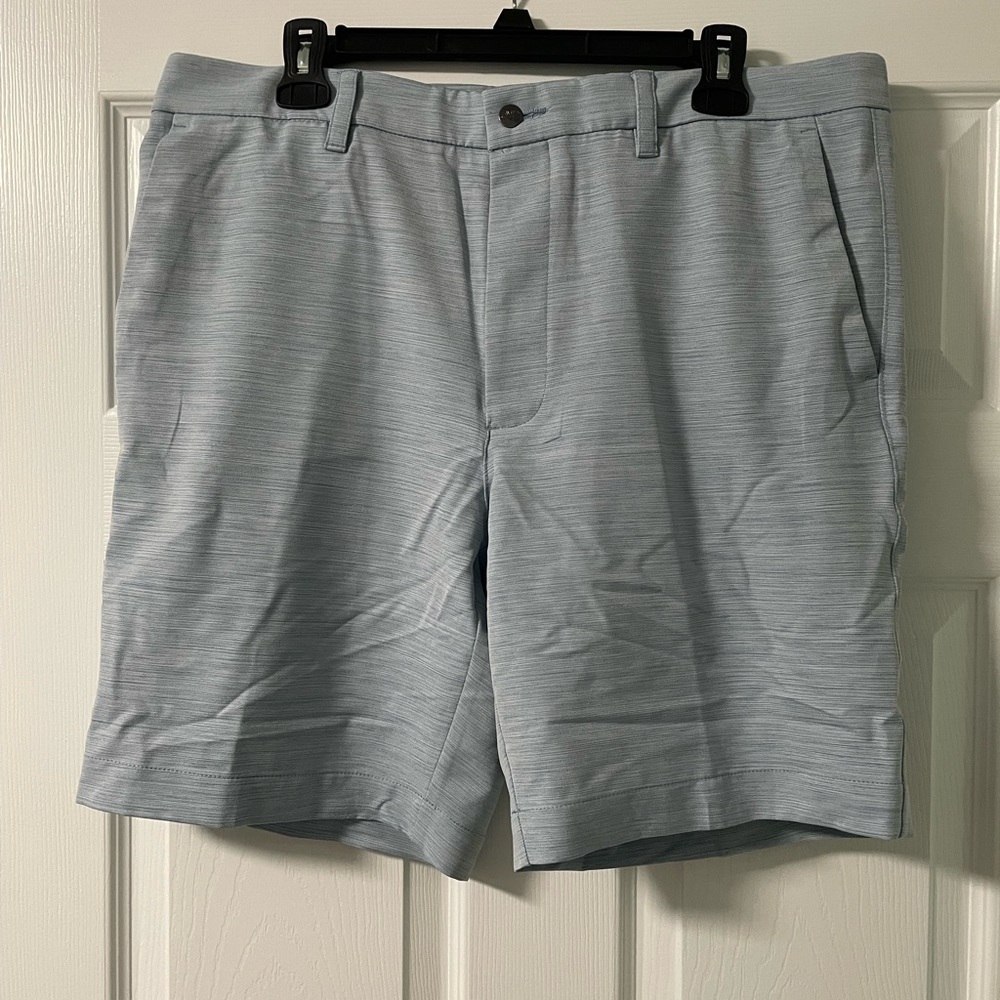 Men’s Callaway golf shorts light blue size 36